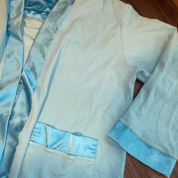 Elegant Blue Women's Robe - Picture 8 of 12